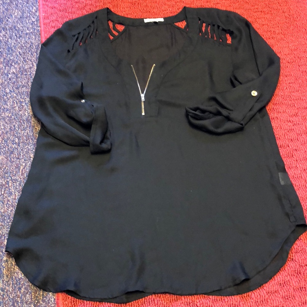 Black utility blouse.